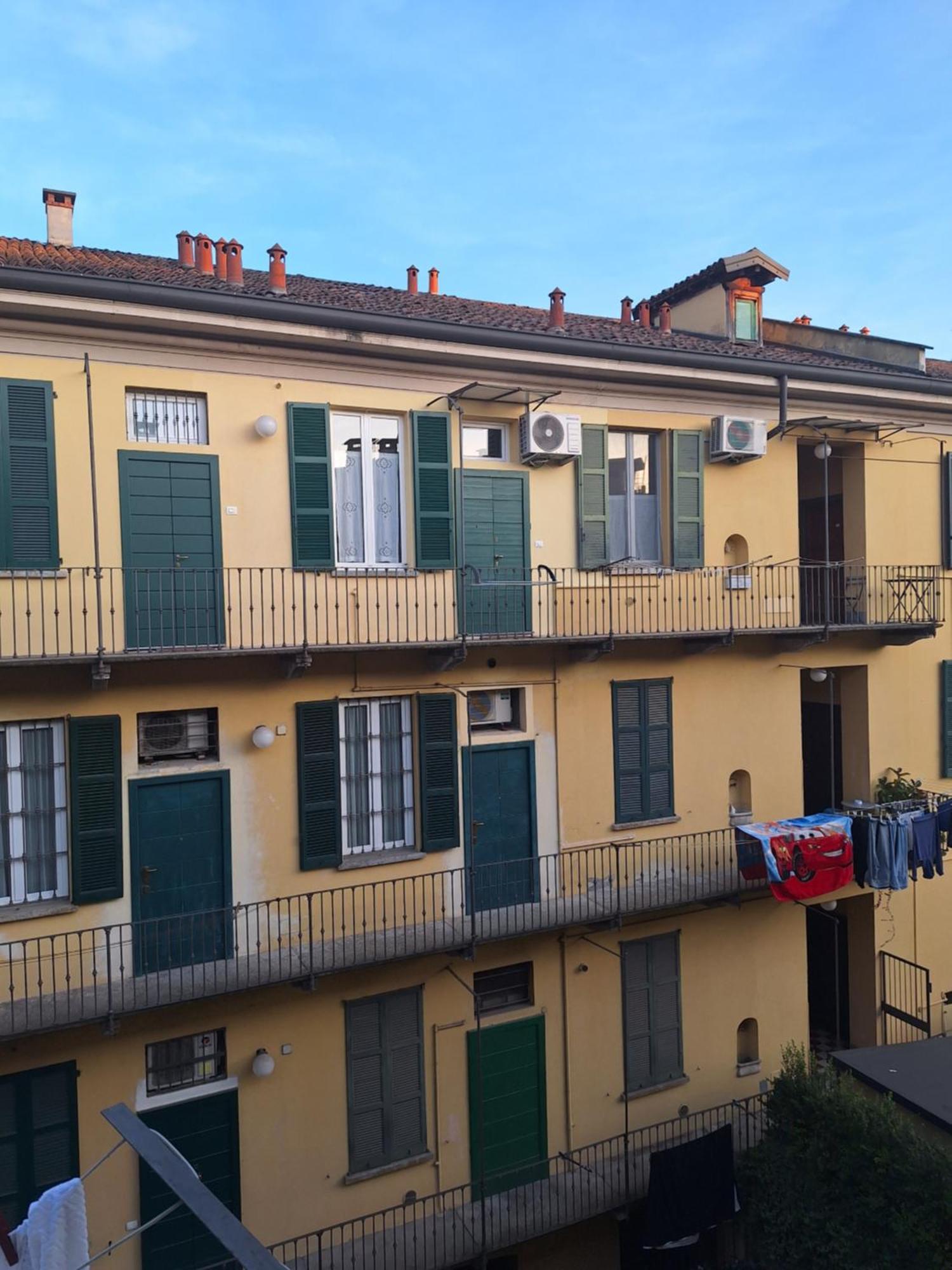 Nuovo Appartamento Milano Navigli Buitenkant foto